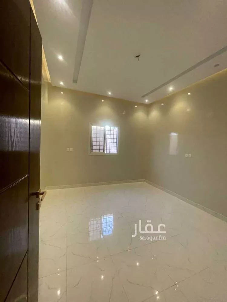 شقة للإيجار في شارع 1400776, حي الورود, مدينة القريات, منطقة الجوف صورة 4