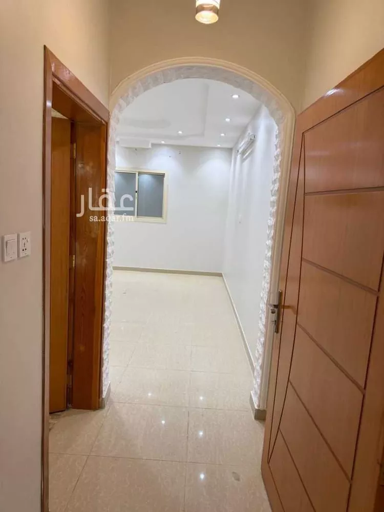 عمارة للإيجار في شارع تركي ابن حميد, حي القيم الأعلى, مدينة امارة منطقة مكة المكرمة - الطائف, منطقة مكة المكرمة صورة 2