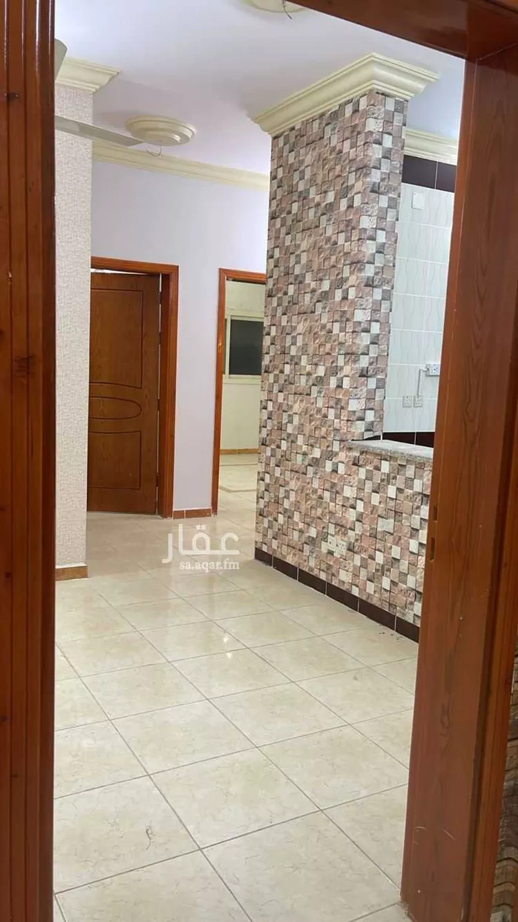 محل للإيجار في شارع الشطبه, حي الشهداء الجنوبية, مدينة الطائف, منطقة مكة المكرمة