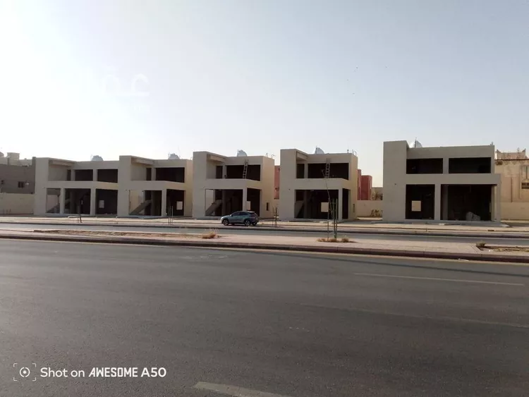 محل للإيجار في شارع عرفات, حي الدار البيضاء, مدينة الرياض, منطقة الرياض صورة 2