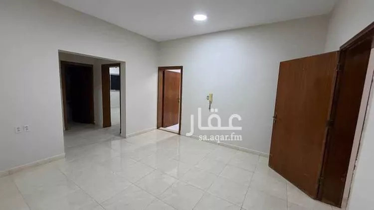 Building for Rent in Dammam Al Mazruiyah 9