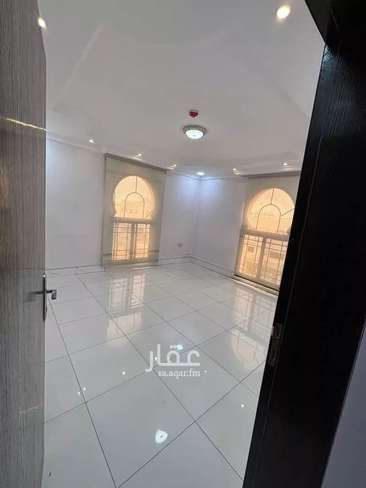 مكتب تجاري للإيجار في حي المزروعية, مدينة الدمام, المنطقة الشرقية صورة 4