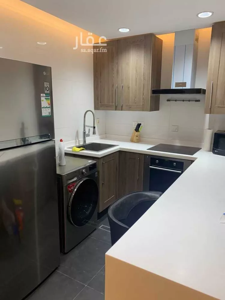 شقة للإيجار في شارع جواثا, حي الدوحة الجنوبية, مدينة الظهران, المنطقة الشرقية صورة 2