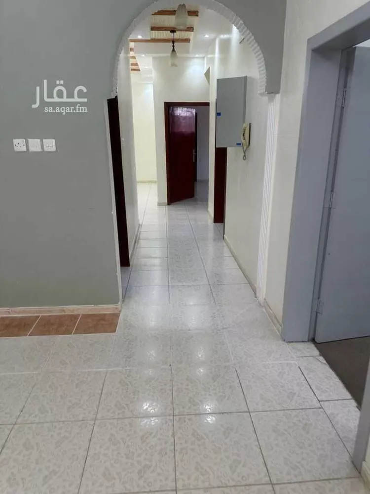 شقة للإيجار في شارع المنذر البلوطي ، حي الموظفين ، أبها ، منطقة عسير