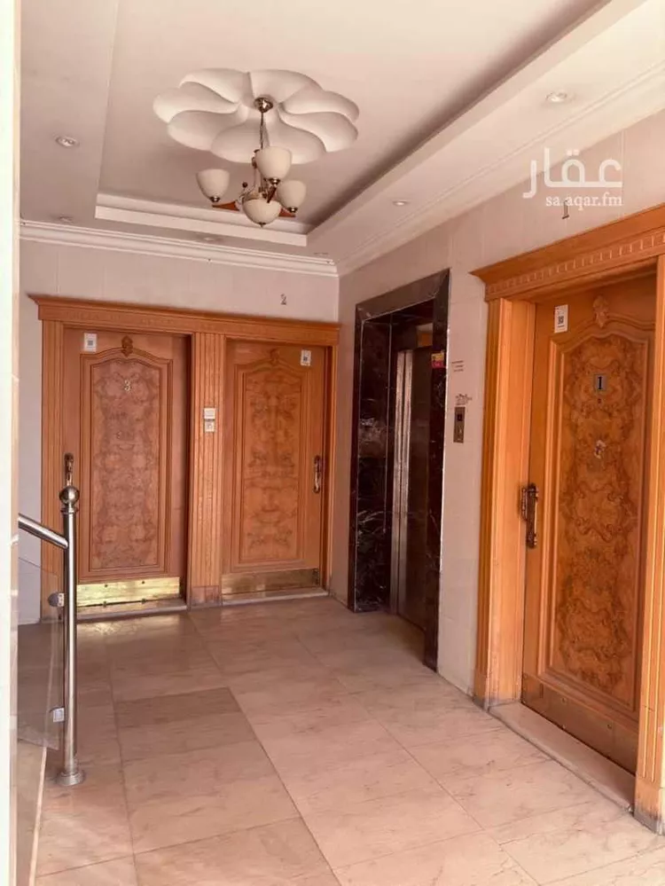 عمارة للبيع في شارع الشيخ عبدالرزاق عفيفي, حي المروج, مدينة الرياض, منطقة الرياض صورة 5