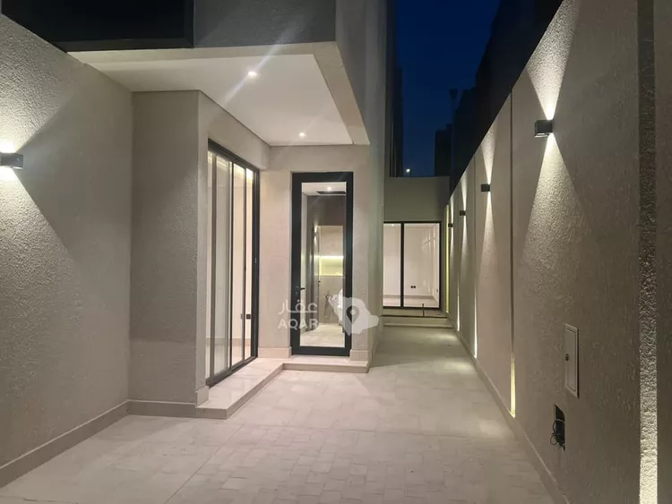 Floor for Sale in Riyadh Al Yasmin 8