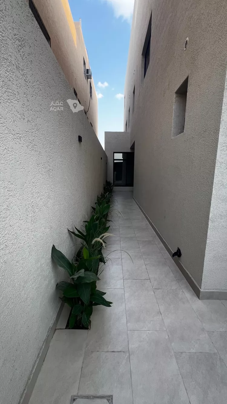 فيلا للبيع في شارع ابي المعالي المبارك, حي العارض, مدينة الرياض, منطقة الرياض صورة 3