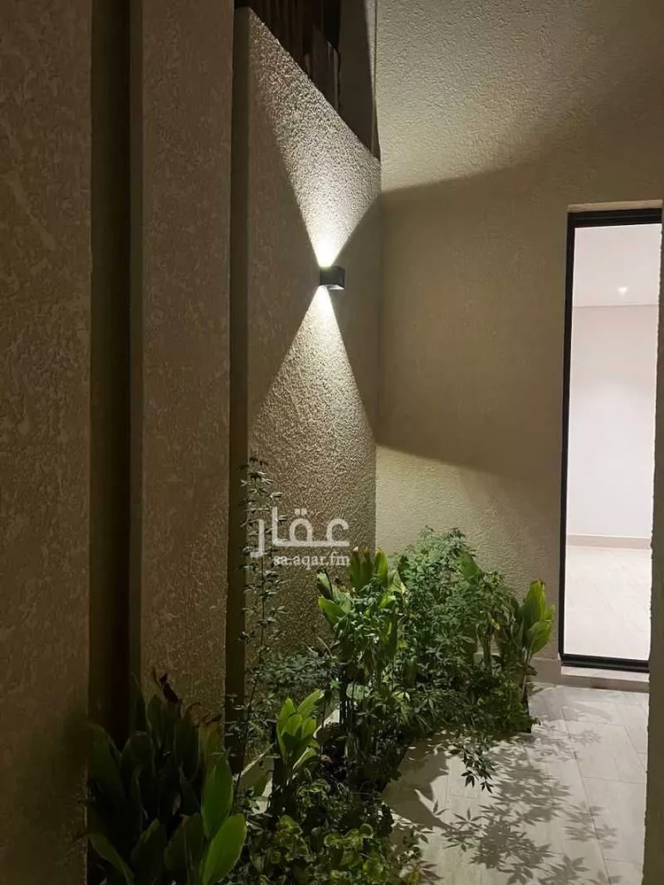 Floor for Sale in Riyadh Ar Rabie 8