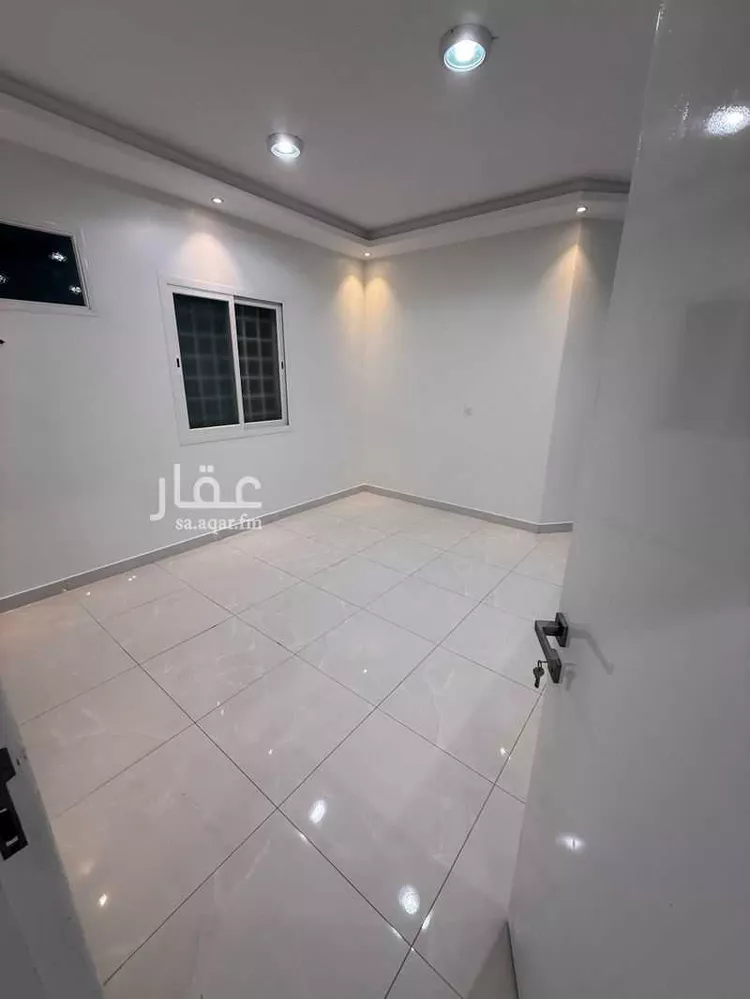 Building for Rent in Abha Al Manhal 7