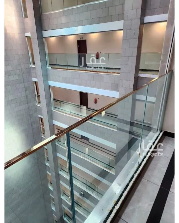 مكتب تجاري للإيجار في شارع طريق المدينة المنورة, حي الرويس, مدينة جدة, منطقة مكة المكرمة صورة 5