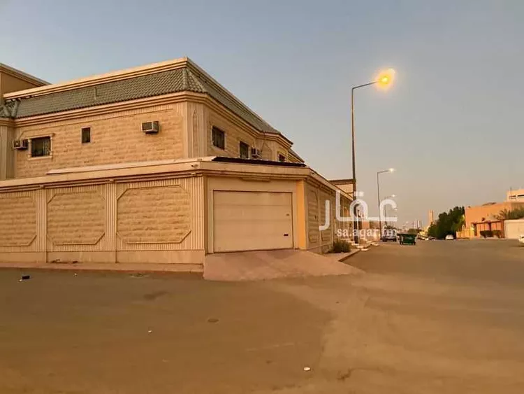 فيلا للإيجار في شارع البحيري ، حي العريجاء الوسطى ، الرياض ، منطقة الرياض