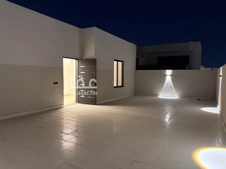 Floor for Rent in Riyadh An Narjis 20