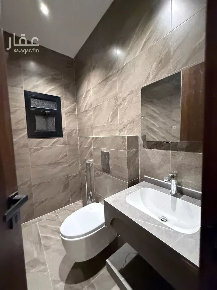 Floor for Rent in Riyadh An Narjis 17