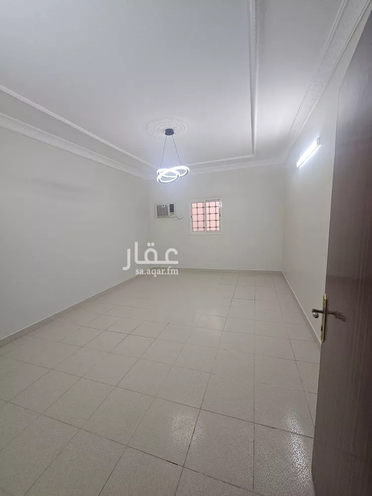 شقة للإيجار في شارع طارق بن اشيم, حي الرمال, مدينة الرياض, منطقة الرياض 9