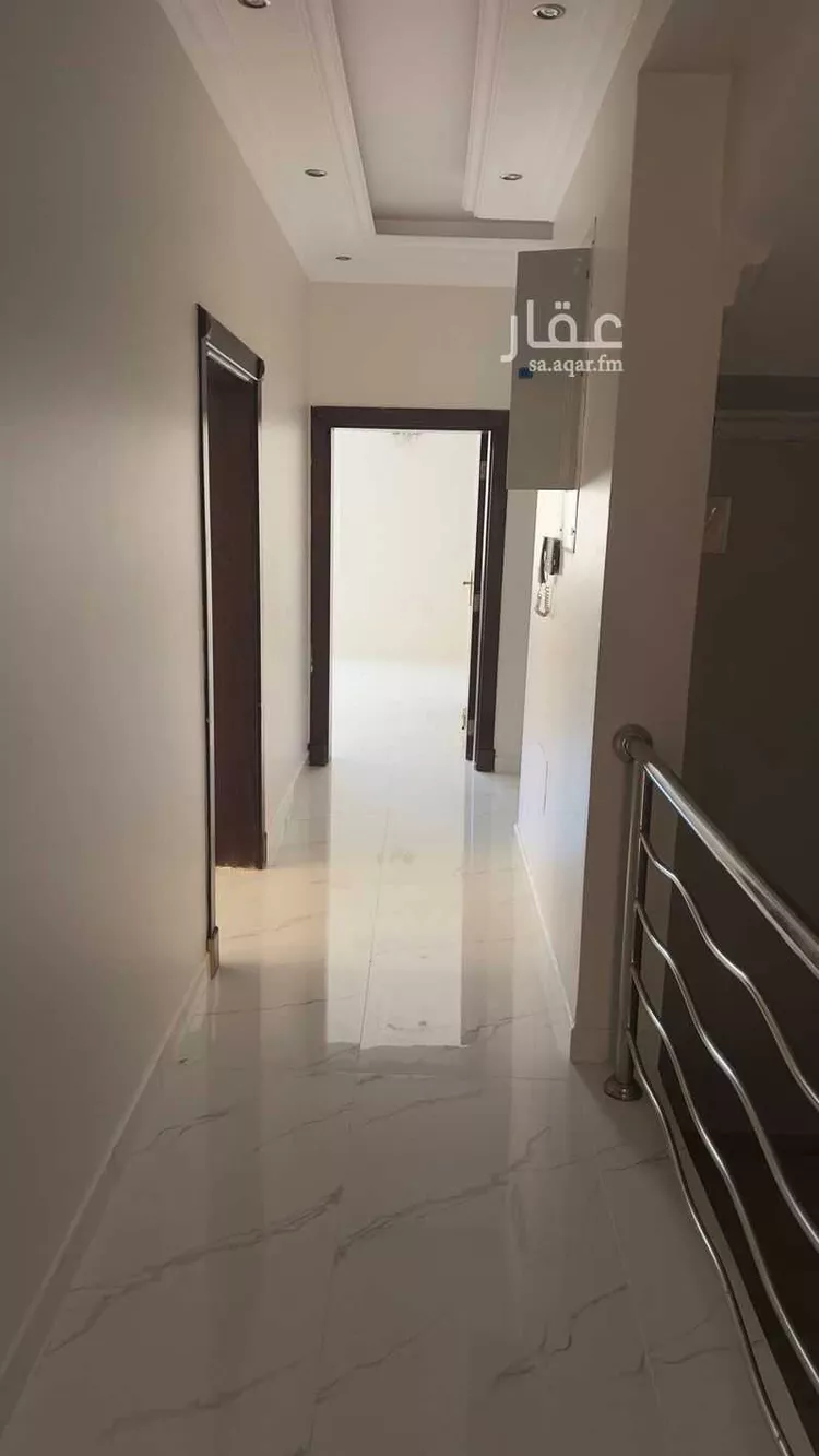 فيلا للإيجار في شارع عبد الله بن حمد آل خليفة, حي الشراع, مدينة جدة, منطقة مكة المكرمة