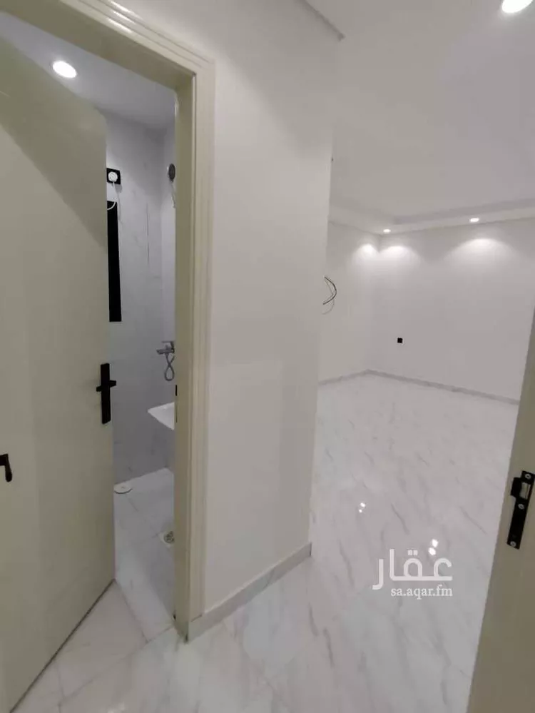 شقة للبيع في شارع احمد بن بكر, حي بطحاء قريش, مدينة مكة المكرمة, منطقة مكة المكرمة صورة 2