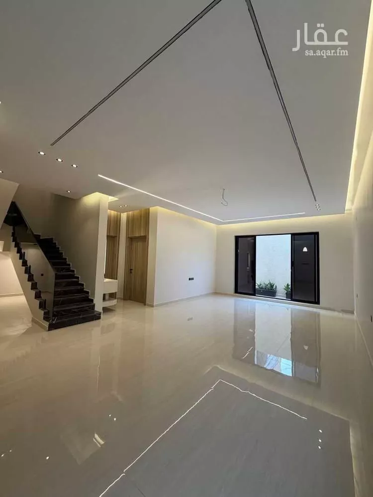 فيلا للبيع في شارع علي بن ابي طاهر, حي الرمال, مدينة الرياض, منطقة الرياض صورة 3