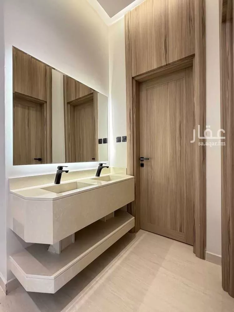 فيلا للبيع في شارع علي بن ابي طاهر, حي الرمال, مدينة الرياض, منطقة الرياض صورة 4