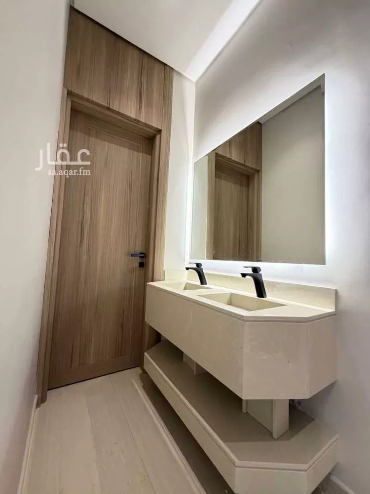 فيلا للبيع في شارع علي بن ابي طاهر, حي الرمال, مدينة الرياض, منطقة الرياض صورة 4