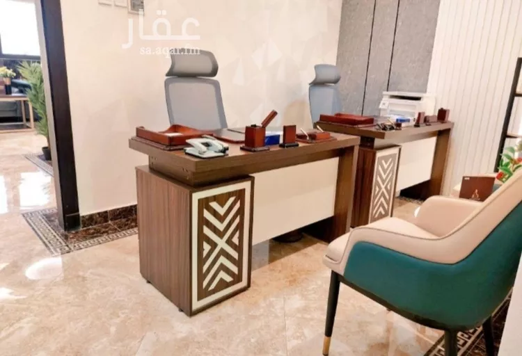 مكتب تجاري للإيجار في شارع التخصصي الفرعي, حي المحمدية, مدينة الرياض, منطقة الرياض 9