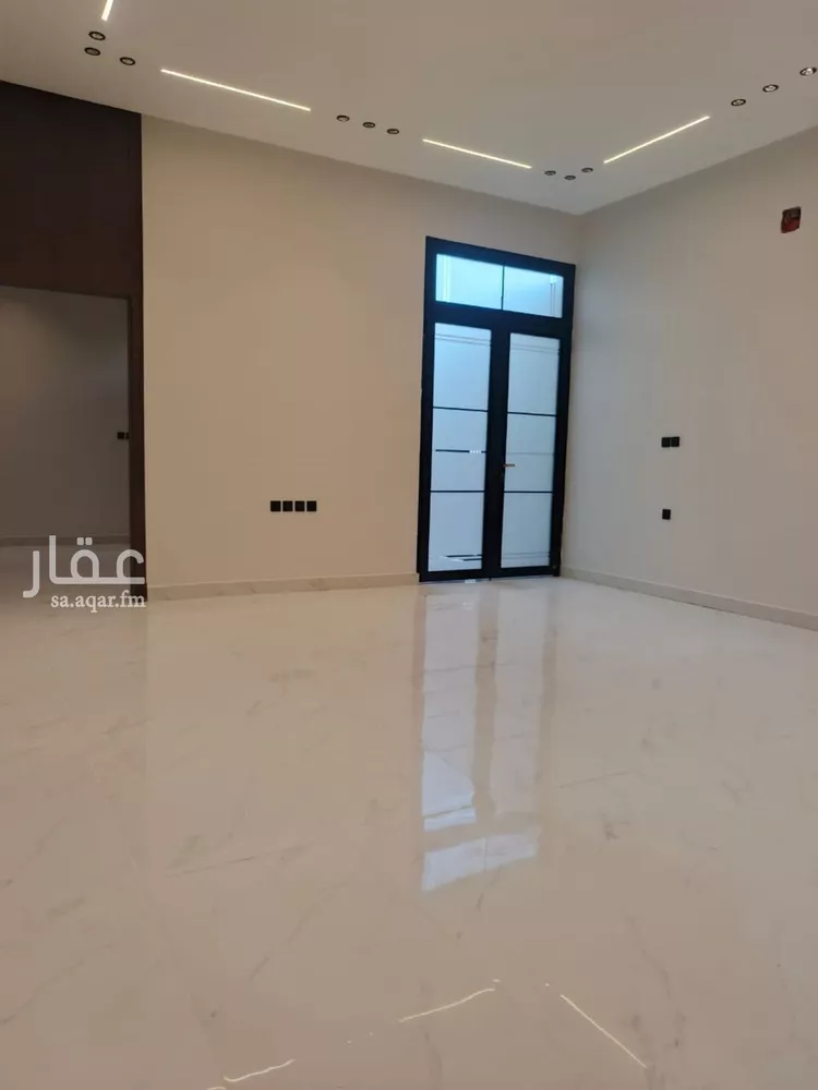 فيلا للبيع في شارع ابها, حي الجنادرية, مدينة الرياض, منطقة الرياض صورة 3