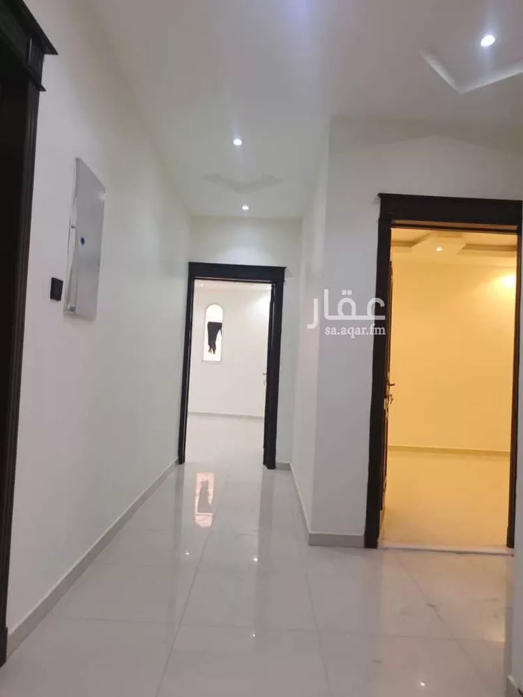 فيلا للإيجار في شارع ابن الكوفي, حي الرمال, مدينة الرياض, منطقة الرياض صورة 2