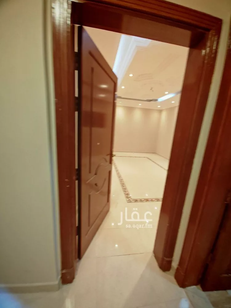 فيلا للبيع في شارع عبدالله سويدان, حي المحمدية, مدينة جدة, منطقة مكة المكرمة صورة 2