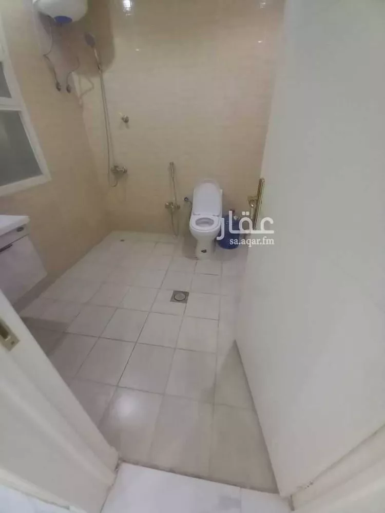 فيلا للإيجار في شارع يحيى المفتي, حي طويق, مدينة الرياض, منطقة الرياض صورة 4