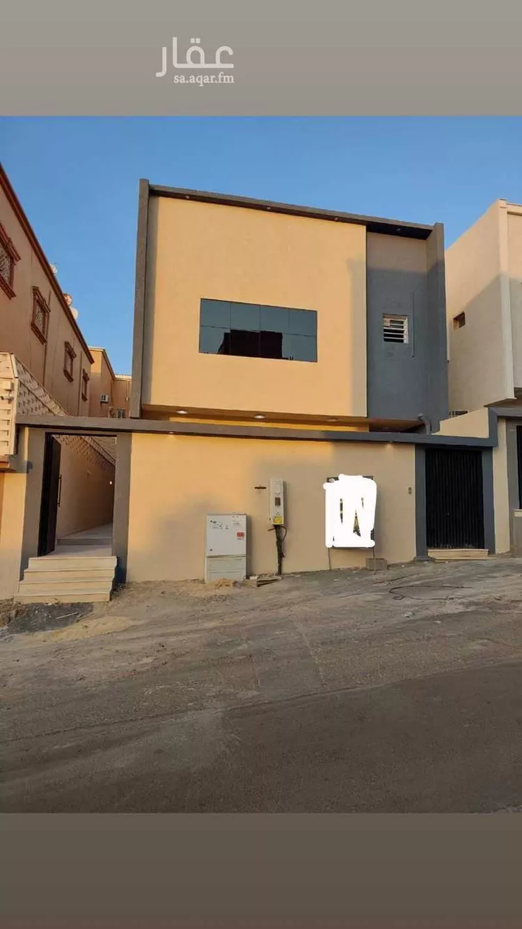 فيلا للبيع في شارع وادي الصخيرة, حي الروضة, مدينة ابها, منطقة عسير