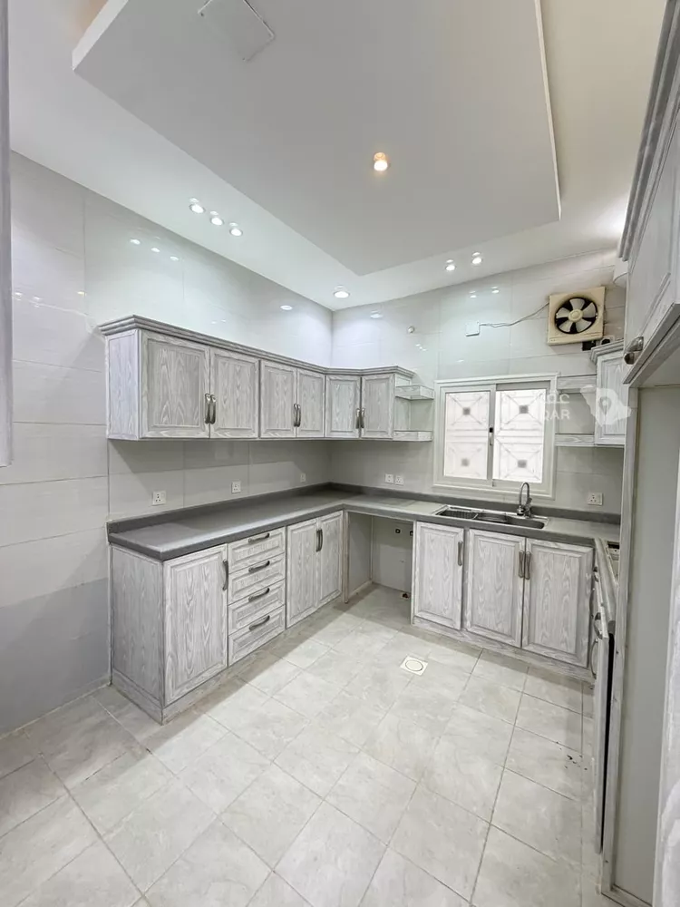 عمارة للبيع في شارع جمال الدين ابو السعود ظهيرة, حي الشرفية, مدينة خميس مشيط, منطقة عسير 11
