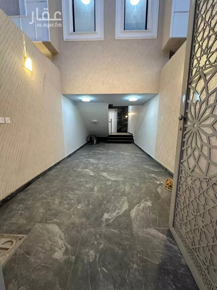 فيلا للبيع في شارع ذات الاصلاب, حي الغدير, مدينة أبها, منطقة عسير صورة 2