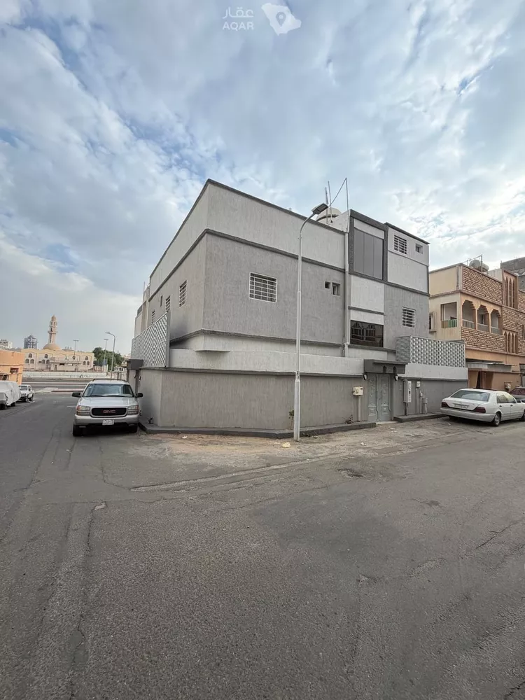 عمارة للبيع في شارع جمال الدين ابو السعود ظهيرة, حي الشرفية, مدينة خميس مشيط, منطقة عسير 2