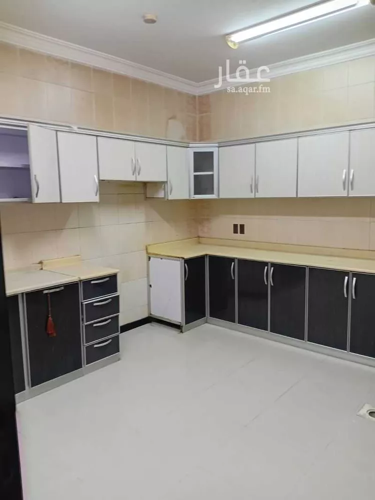 شقة للإيجار في شارع الفيروز, حي الجوهرة, مدينة الدمام, المنطقة الشرقية