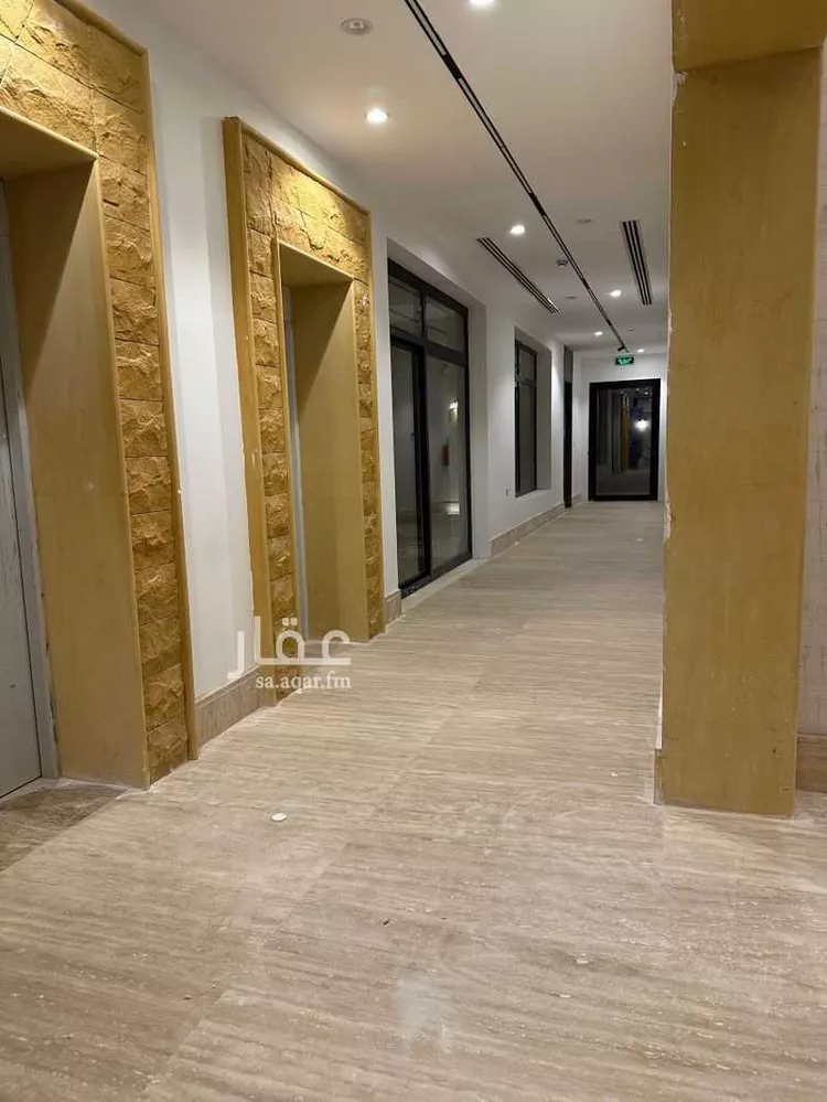 مكتب تجاري للإيجار في شارع الامير محمد ابن سعد ابن عبدالعزيز, حي القيروان, مدينة الرياض, منطقة الرياض صورة 5