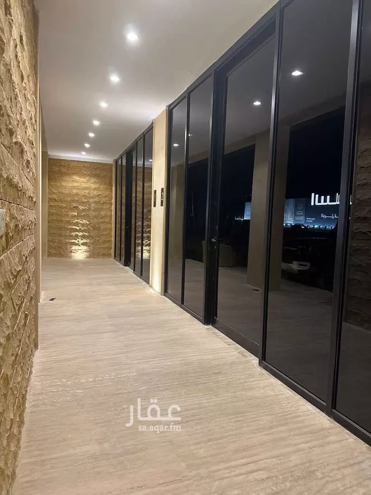 مكتب تجاري للإيجار في شارع الامير محمد ابن سعد ابن عبدالعزيز, حي القيروان, مدينة الرياض, منطقة الرياض صورة 2