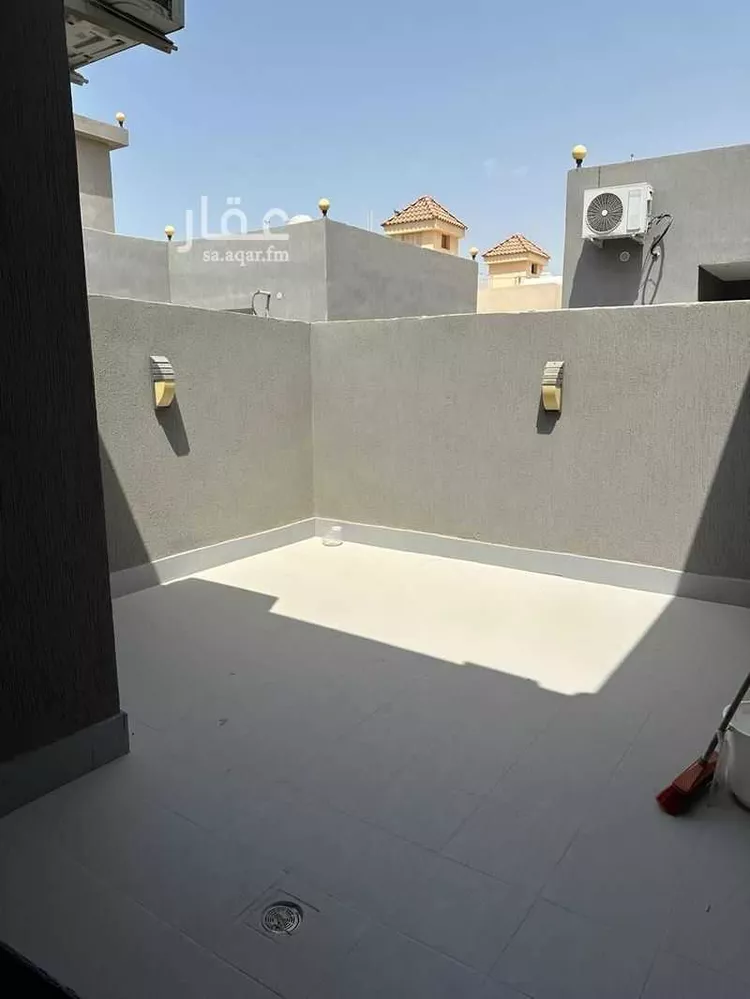 فيلا للبيع في شارع عبدالوهاب التنوخي, حي الزمرد, مدينة جدة, منطقة مكة المكرمة صورة 5