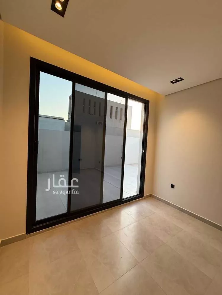 فيلا للإيجار في شارع الربيع بن سليمان, حي الرمال, مدينة الرياض, منطقة الرياض صورة 2