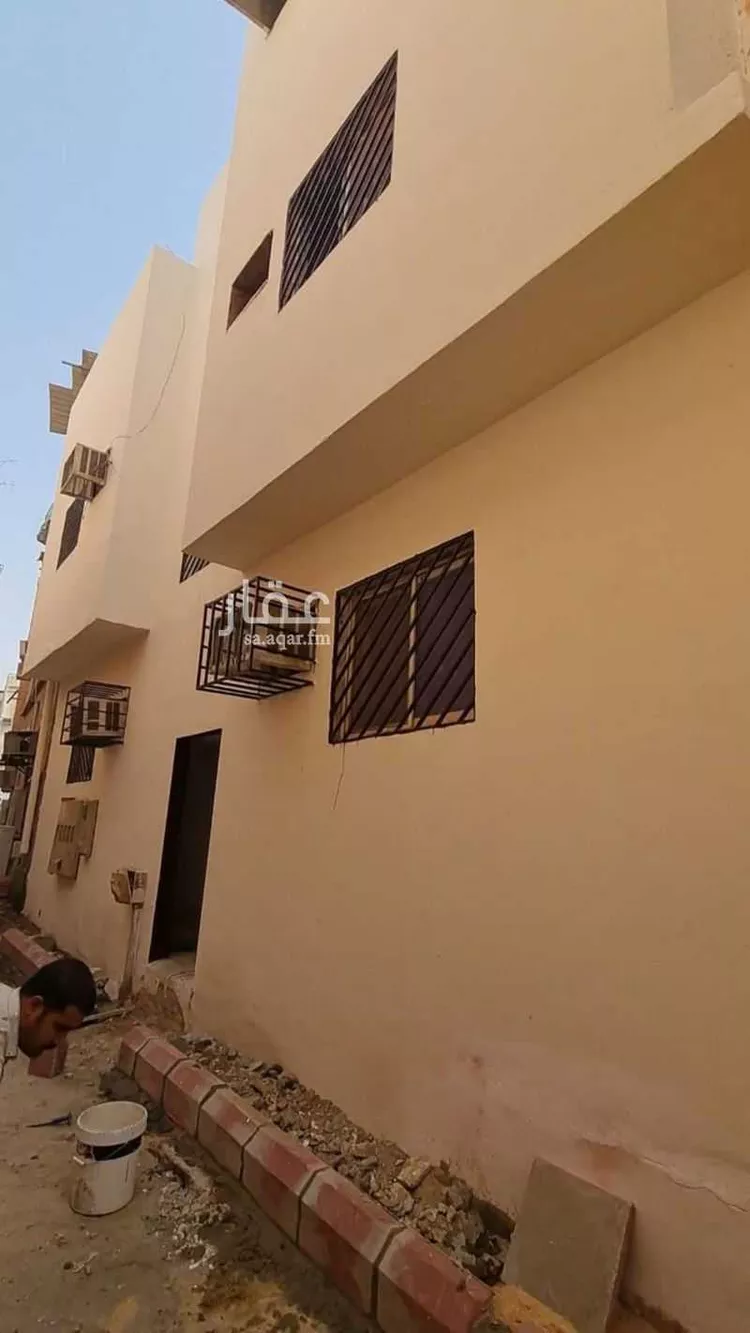 Building for Rent in Riyadh Al Qari