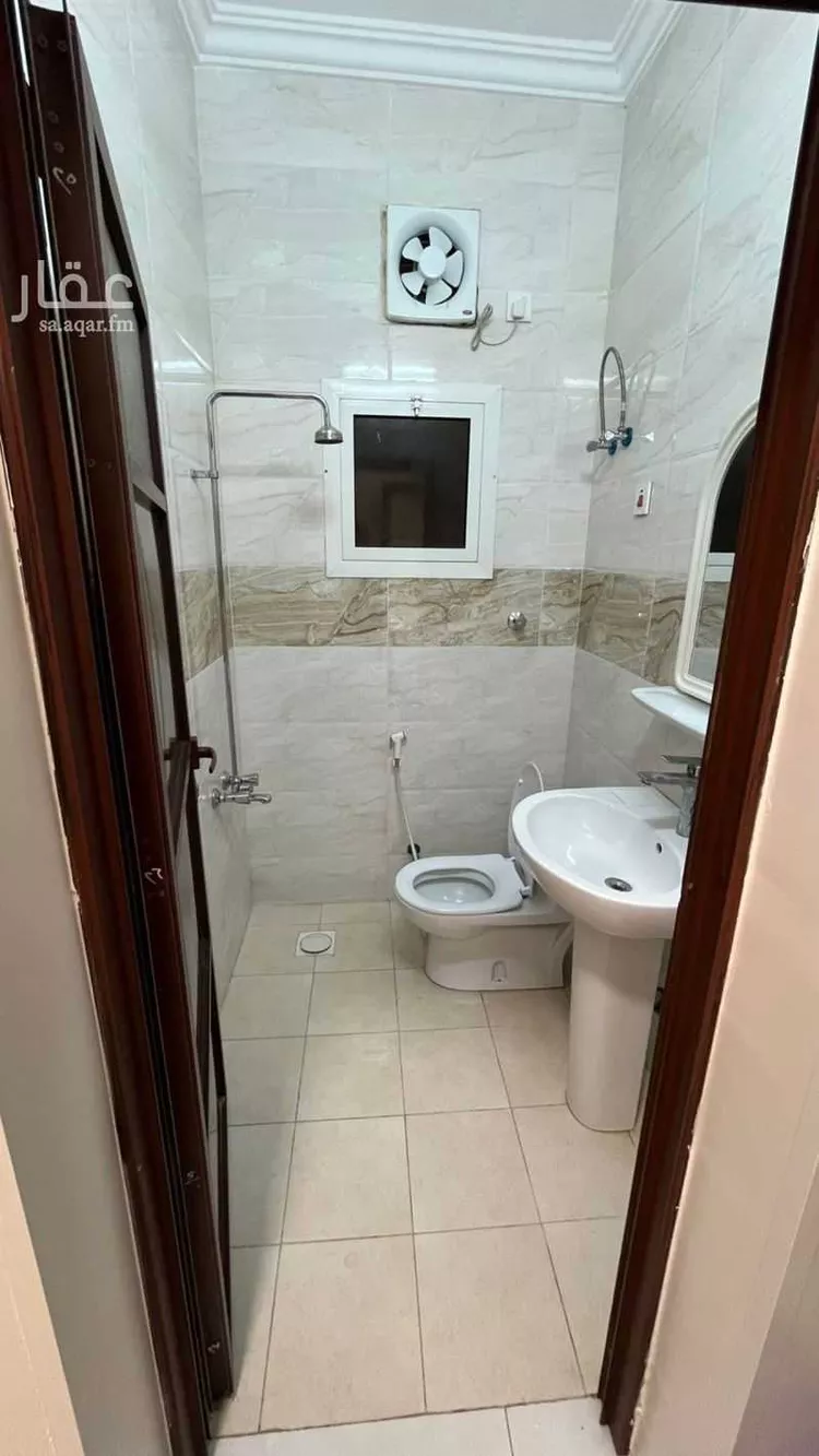 شقة للإيجار في شارع شارع 25 د, حي المطار, مدينة جازان, منطقة جازان صورة 4