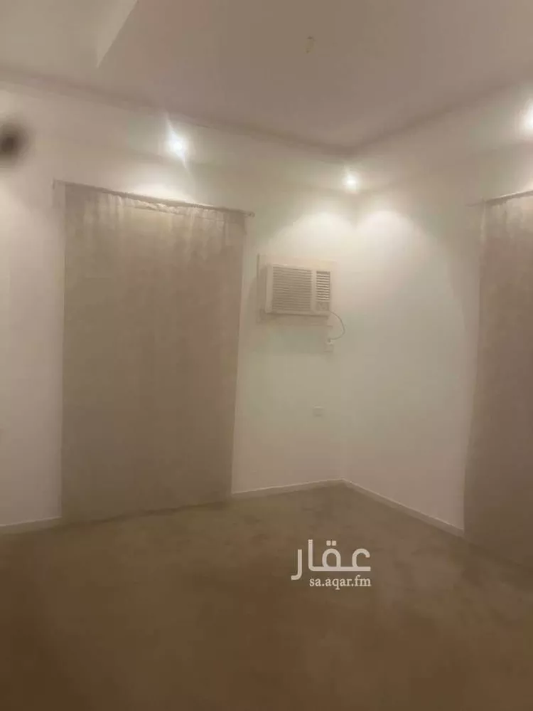 شقة للإيجار في شارع 7031244, حي بلدة ثول, مدينة ثول, منطقة مكة المكرمة