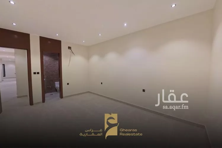 دور للبيع في حي عريض, مدينة الرياض, منطقة الرياض صورة 4