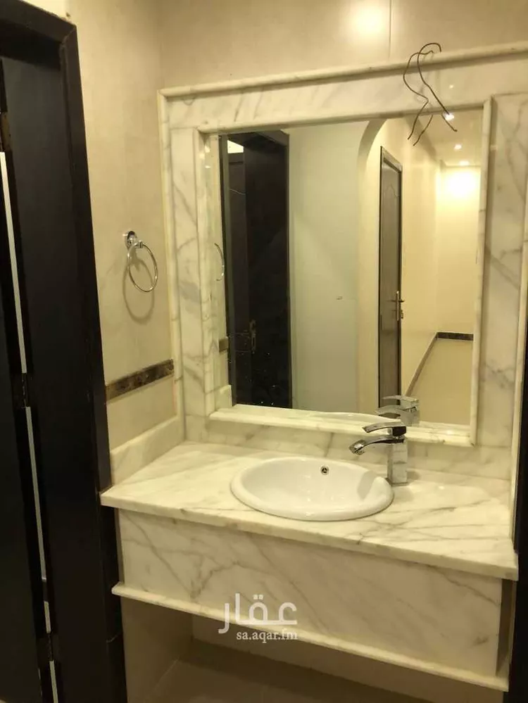 شقة للإيجار في شارع عبدالرحمن بن علقمة, حي المنتزة, مدينة الدمام, المنطقة الشرقية صورة 5