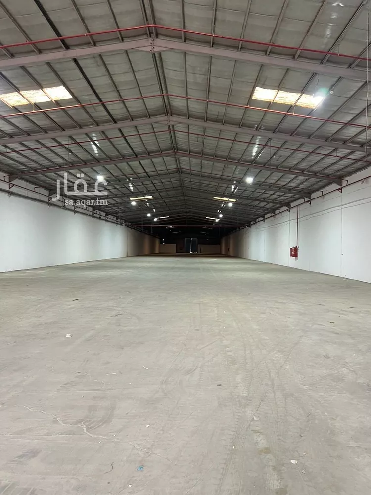 مستودع للإيجار في شارع وادي الفرع, حي السلي, مدينة الرياض, منطقة الرياض صورة 3