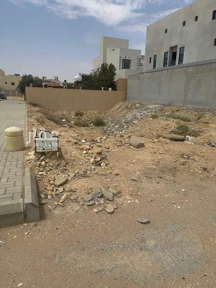 أرض للبيع في شارع قرناس بن عبدالرحمن, حي القيروان, مدينة الرياض, منطقة الرياض