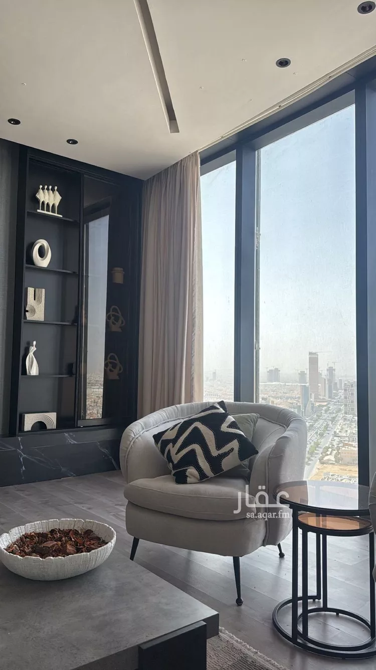 شقة للإيجار في شارع طريق الملك فهد الفرعي, حي الصحافة, مدينة الرياض, منطقة الرياض 1 صورة