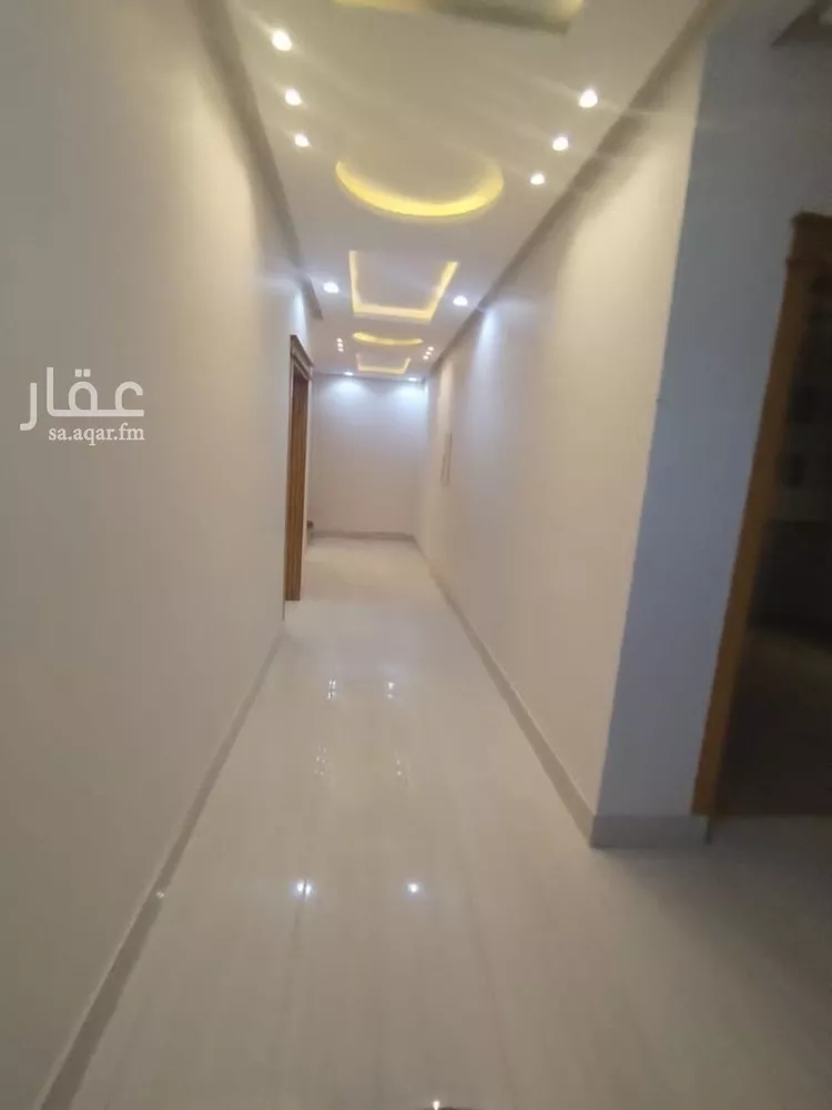 فيلا للبيع في شارع ابراهيم البكرى, حي النهضة, مدينة الرياض, منطقة الرياض صورة 2