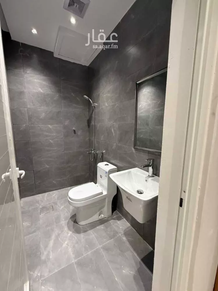 عمارة للإيجار في شارع 741557, حي السفانيه, مدينة السفانيه, المنطقة الشرقية صورة 5