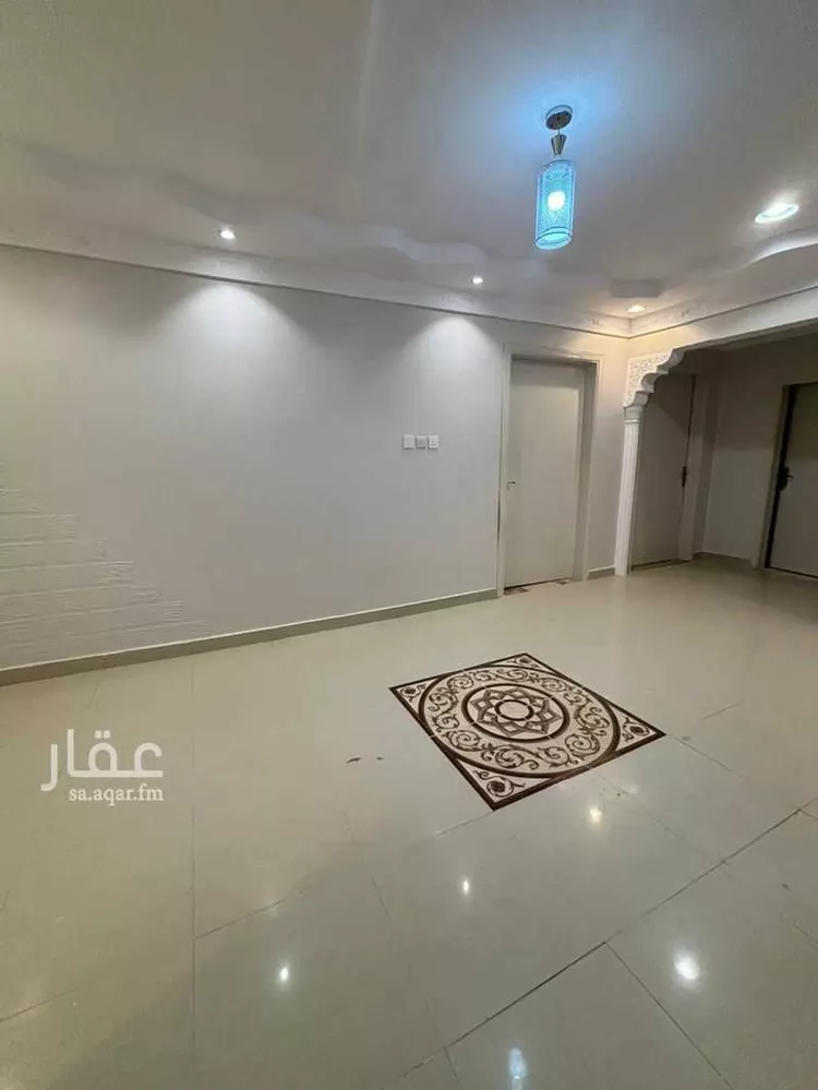 فيلا للبيع في شارع إبراهيم المصري, حي السلام, مدينة الرياض, منطقة الرياض صورة 5