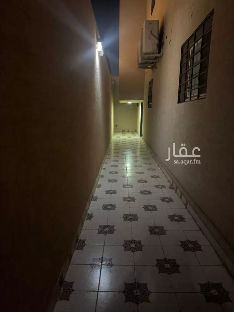 شقة للإيجار في شارع ابن المنذر ، حي عكاظ ، الرياض ، منطقة الرياض صورة 2