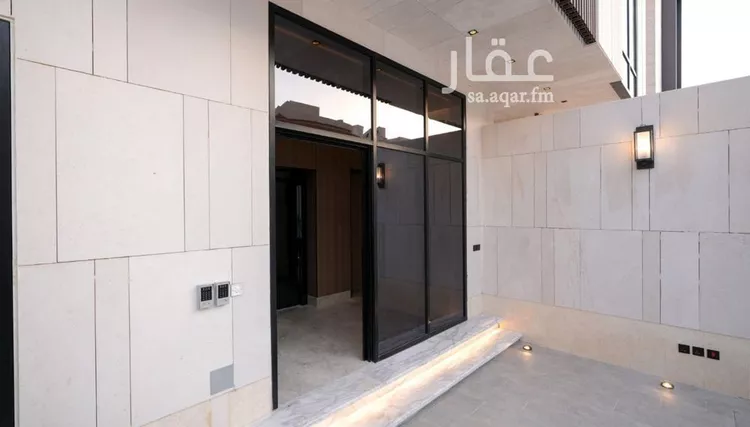 دور للبيع في شارع مصطفي عبدالرازق , حي العارض, مدينة الرياض, منطقة الرياض صورة 2